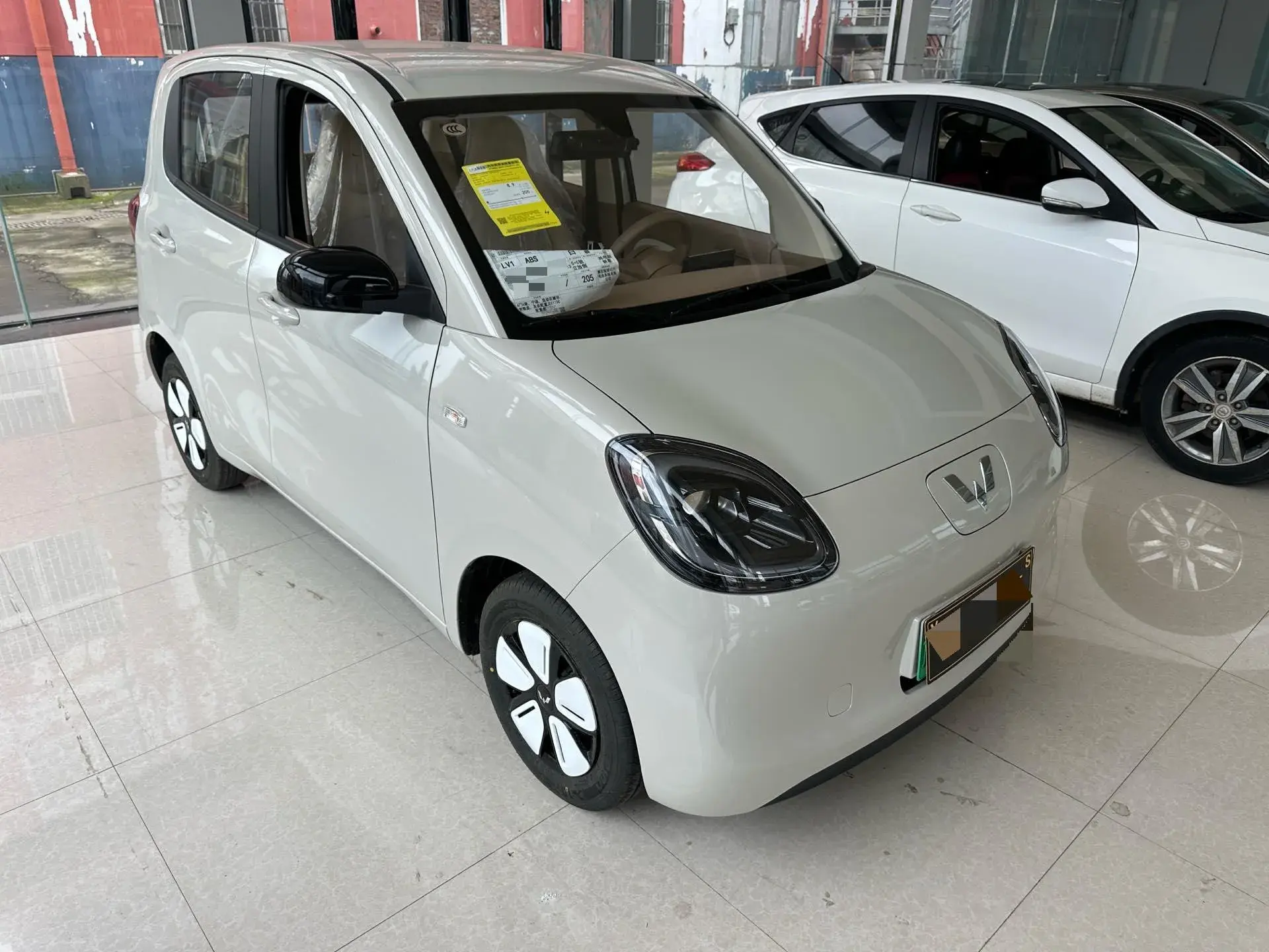 2025 WULING HONGGUANG thumbnail 2