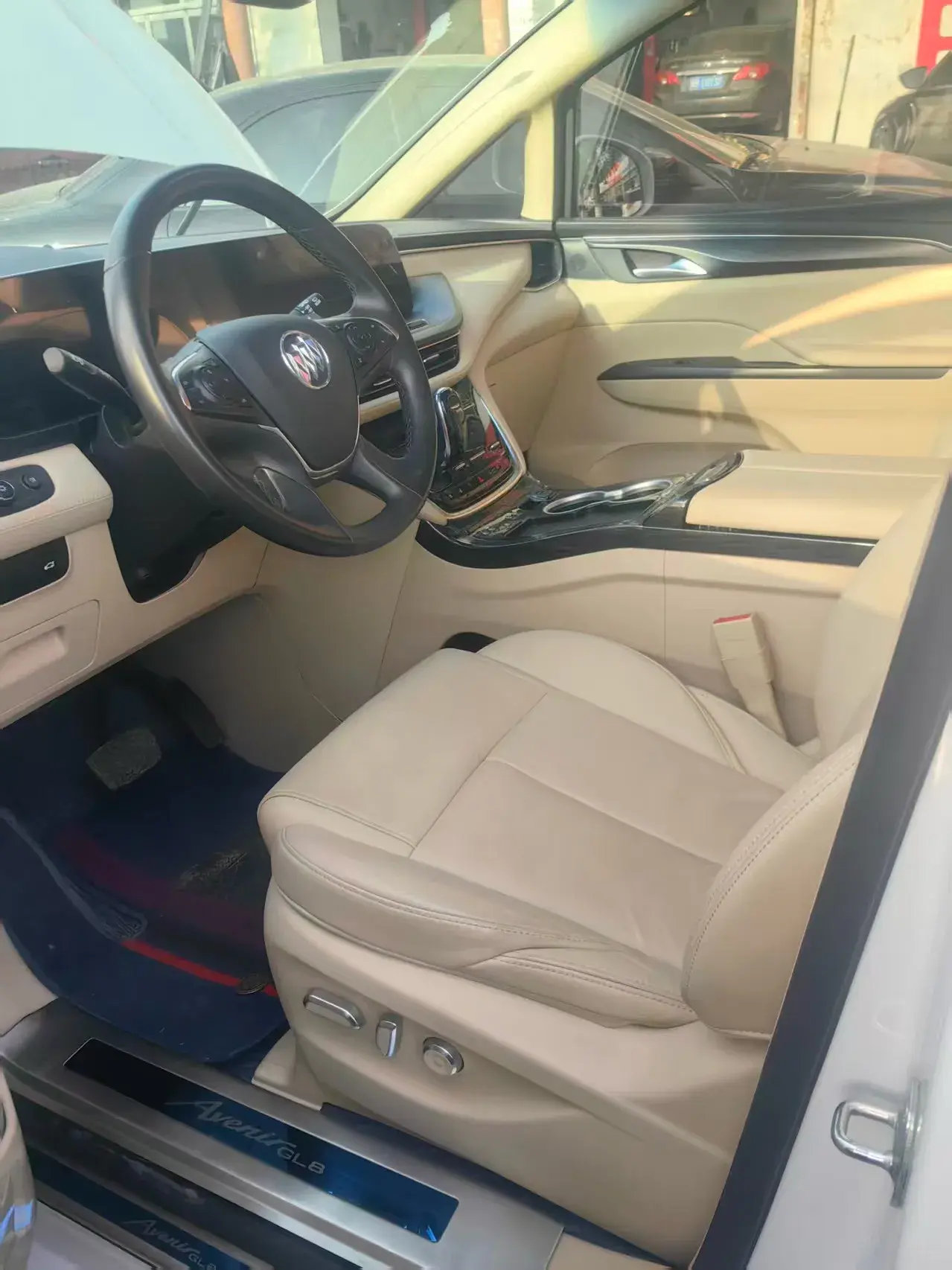 2023 BUICK GL8 thumbnail 4