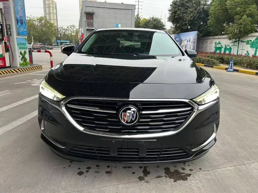 2022 BUICK LARCOSSE thumbnail 2