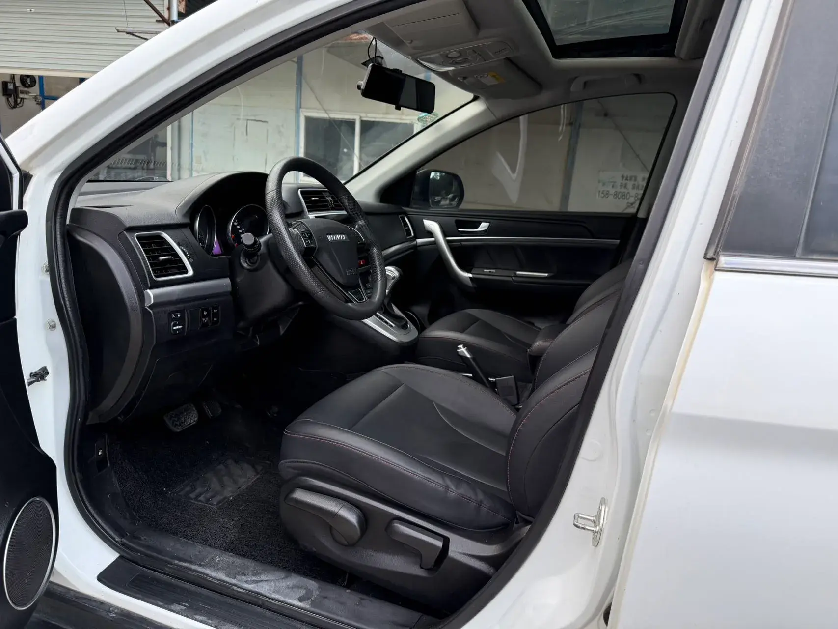 2019 HAVAL M6 thumbnail 4