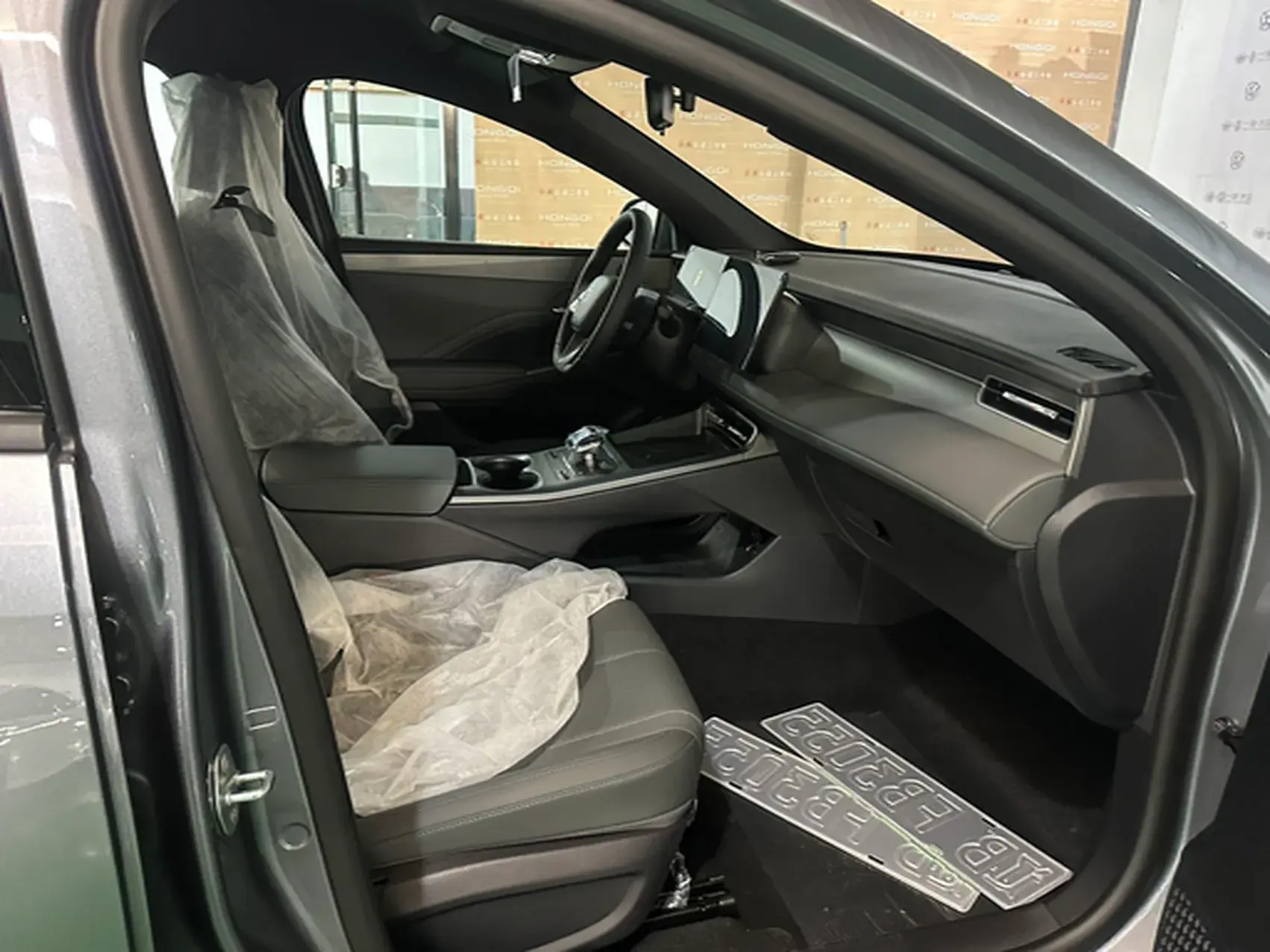 2024 BYD QIN thumbnail 4