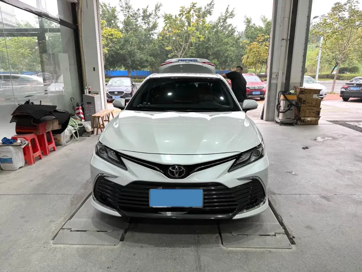 2021 TOYOTA CAMRY thumbnail 2