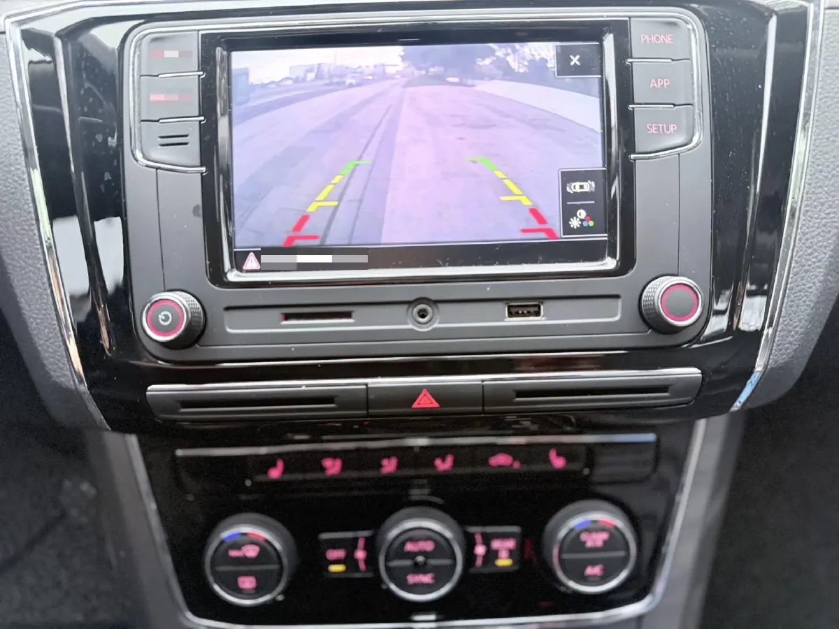 2017 Volkswagen Passat 1.8T 180HP L4 7DCT,autocango,china used car exporter,china ev exporter,chinese used car exporter,chinese used ev exporter