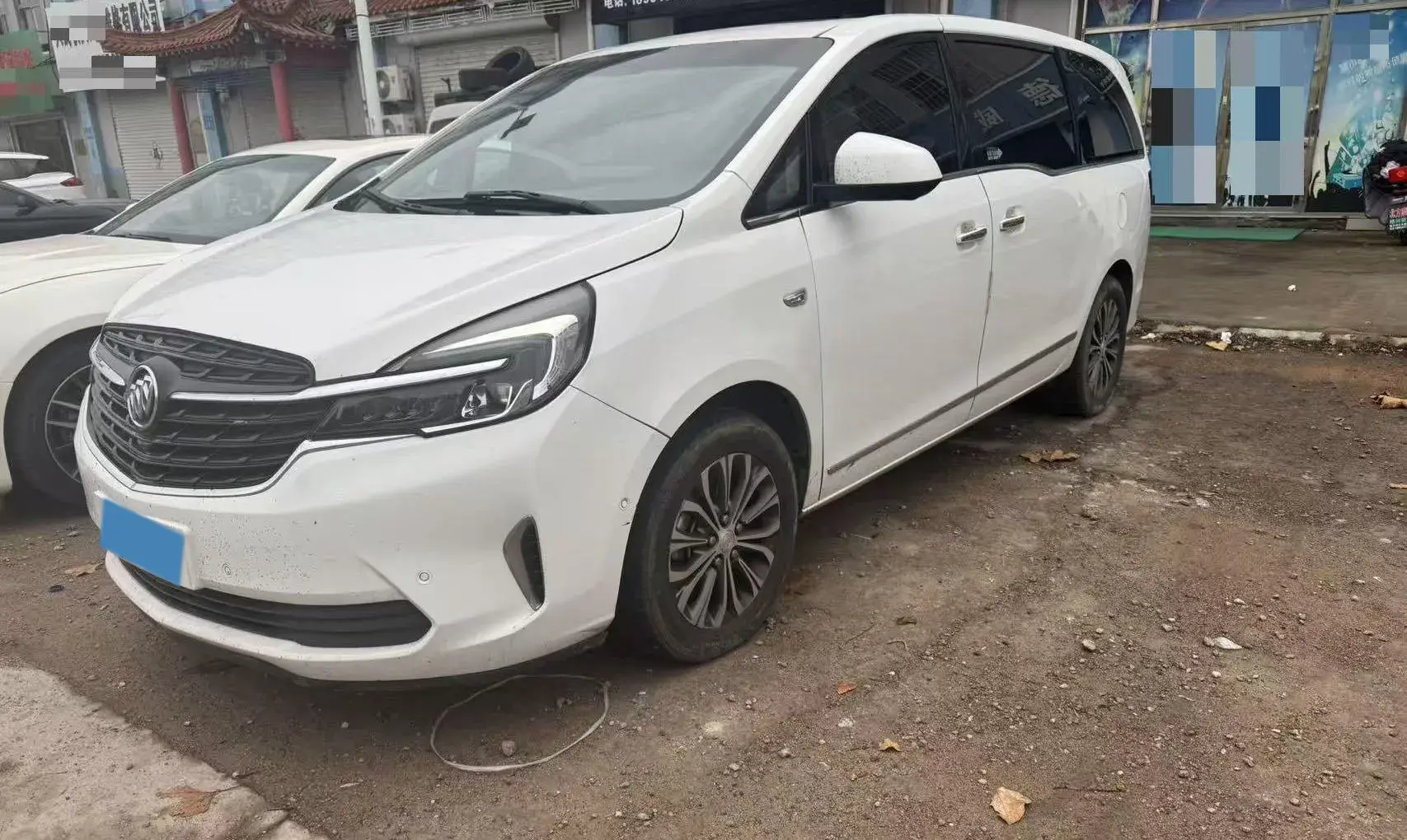 2021 BUICK GL8 view 1