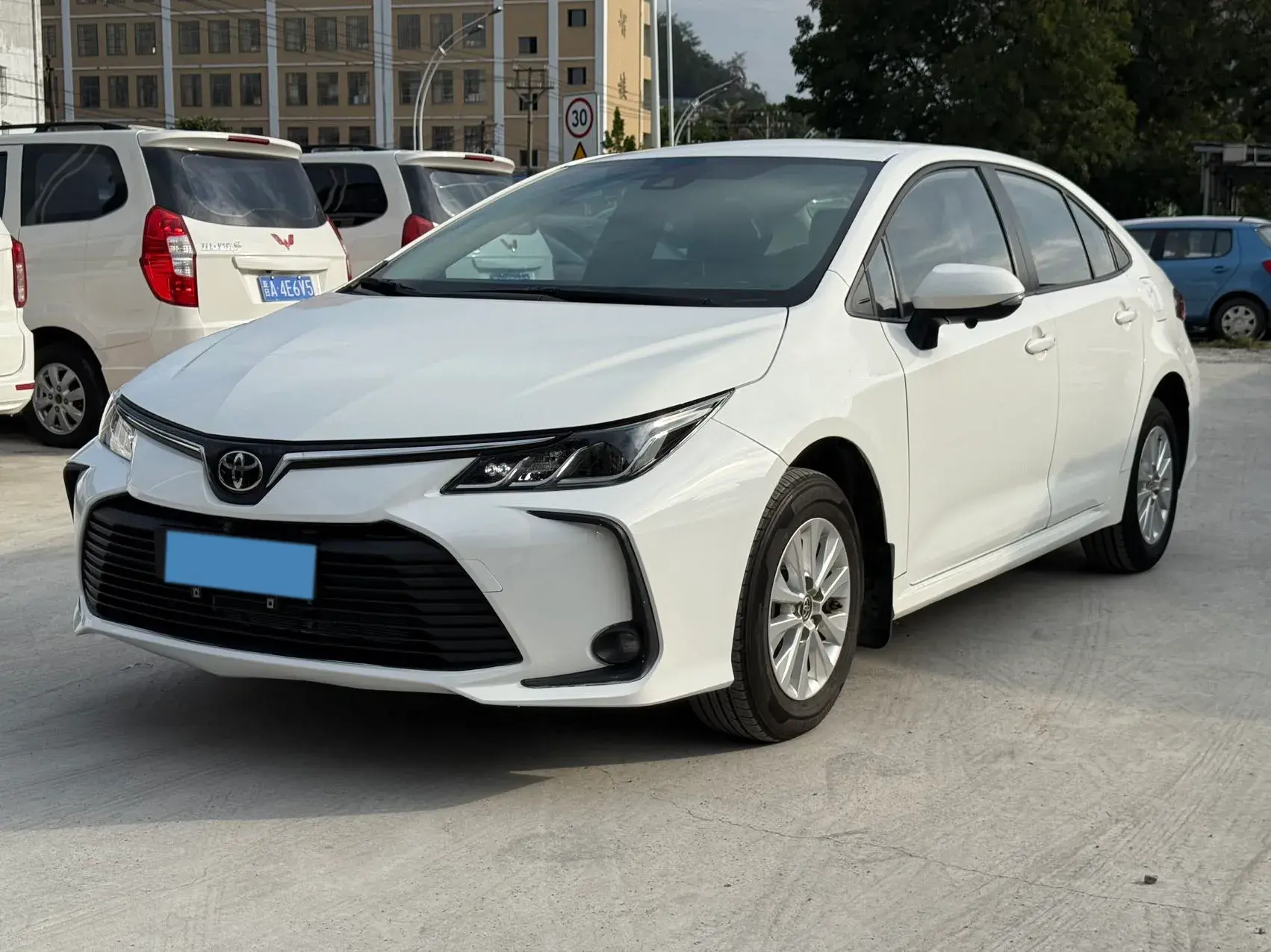 2021 TOYOTA COROLLA view 1