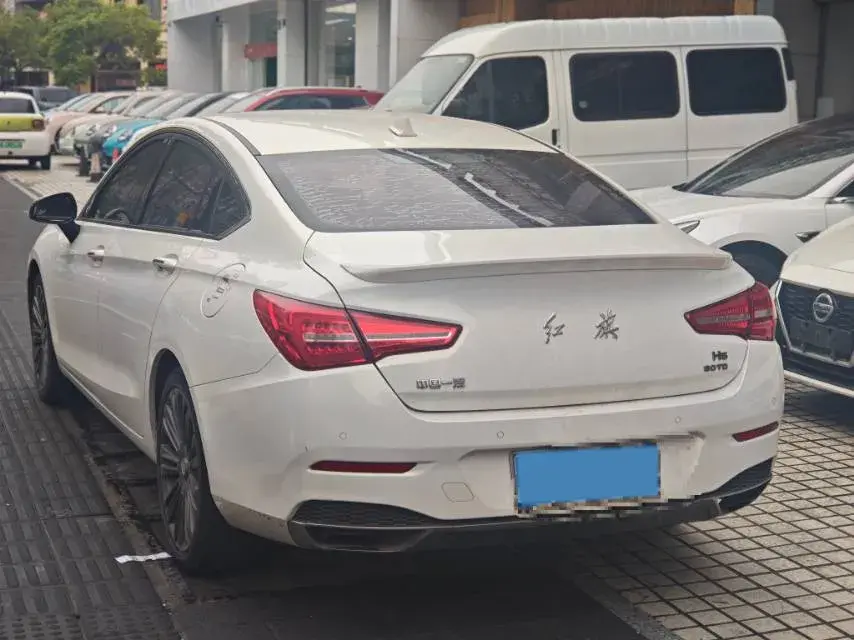 2020 HONGQI H5 thumbnail 4