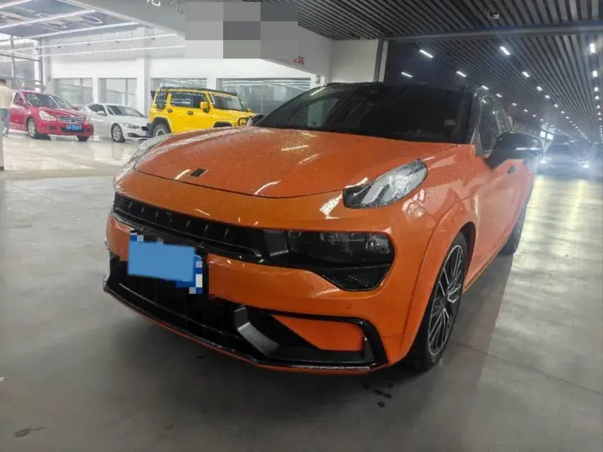 2021 LYNK&CO 02 view 1