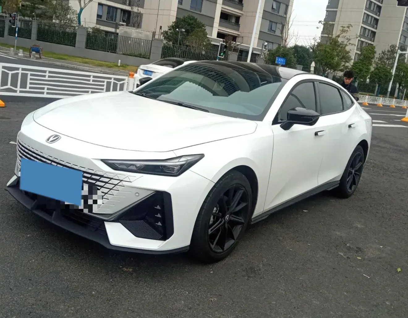 2023 CHANGAN UNI-V view 1