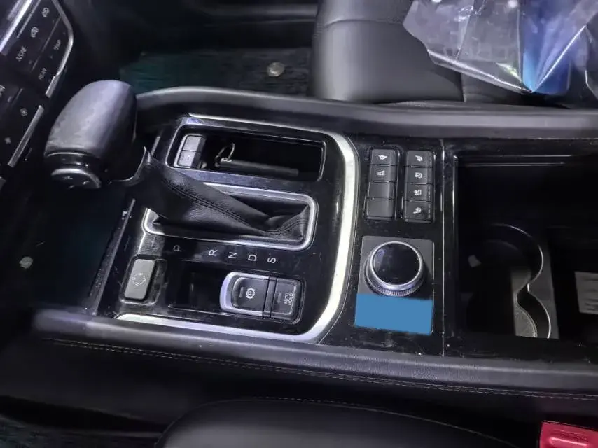 2017 GAC TRUMPCHI thumbnail 4