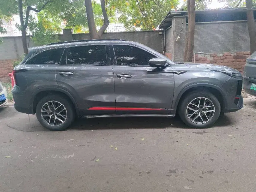 2022 CHANGAN CS75 thumbnail 2