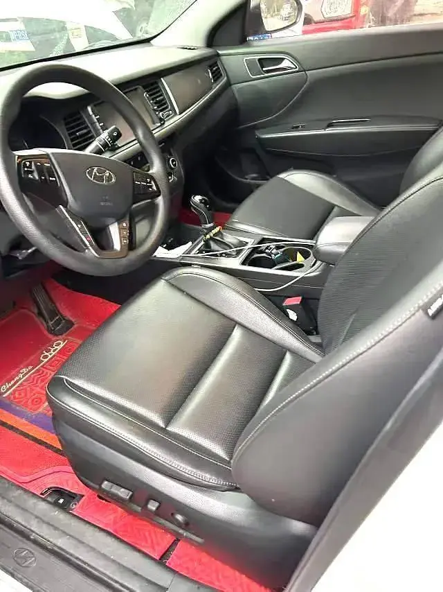 2019 HYUNDAI MISTRA thumbnail 4