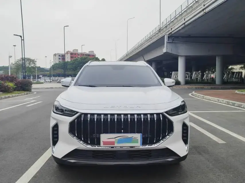 2025 JETOUR X70 thumbnail 2