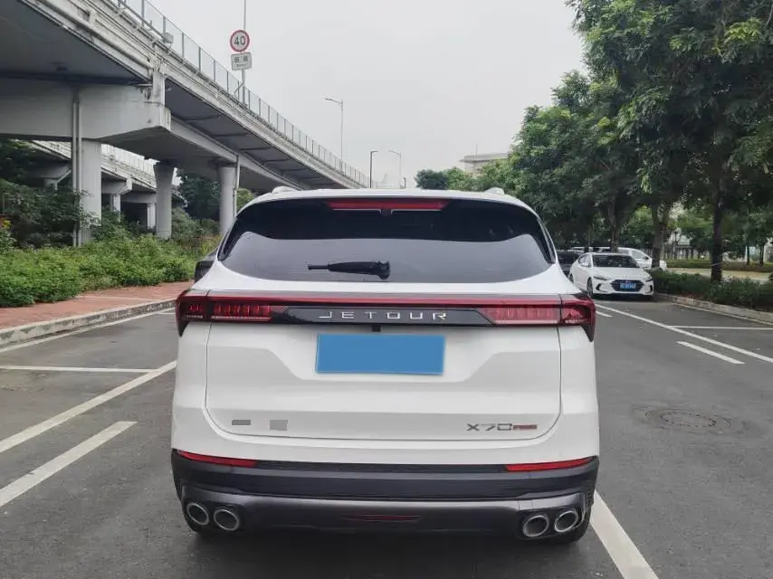 2025 JETOUR X70 thumbnail 4
