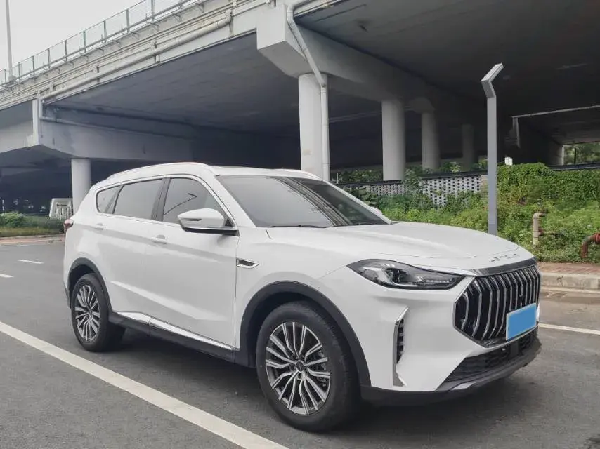 2025 JETOUR X70 thumbnail 3