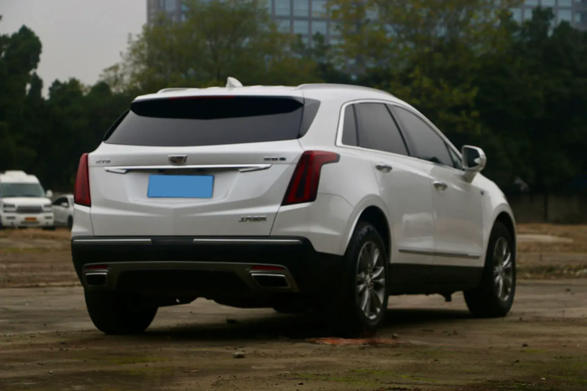 2020 CADILLAC XT5 thumbnail 4