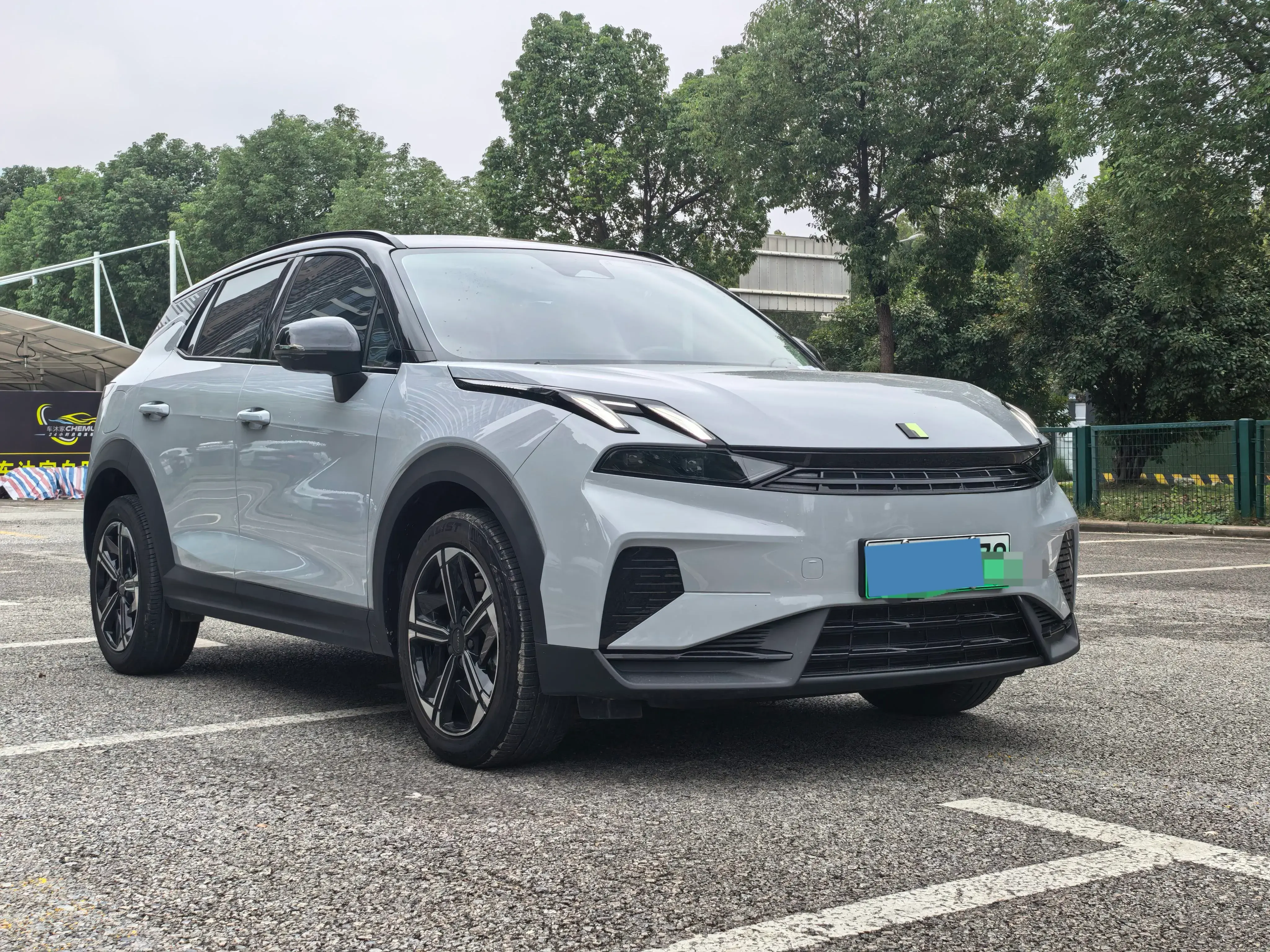 2023 LYNK&CO 06 thumbnail 3