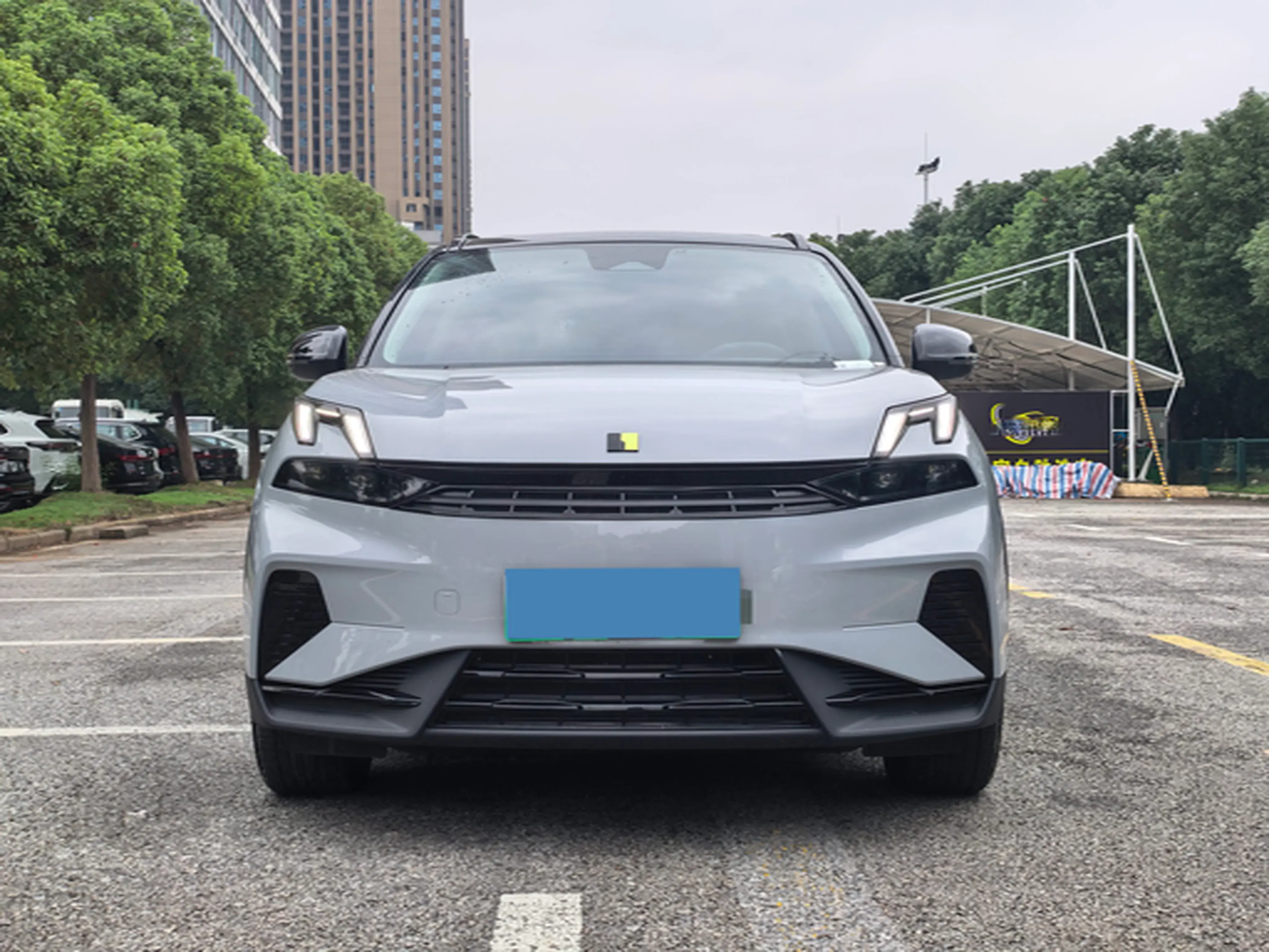 2023 LYNK&CO 06 thumbnail 2