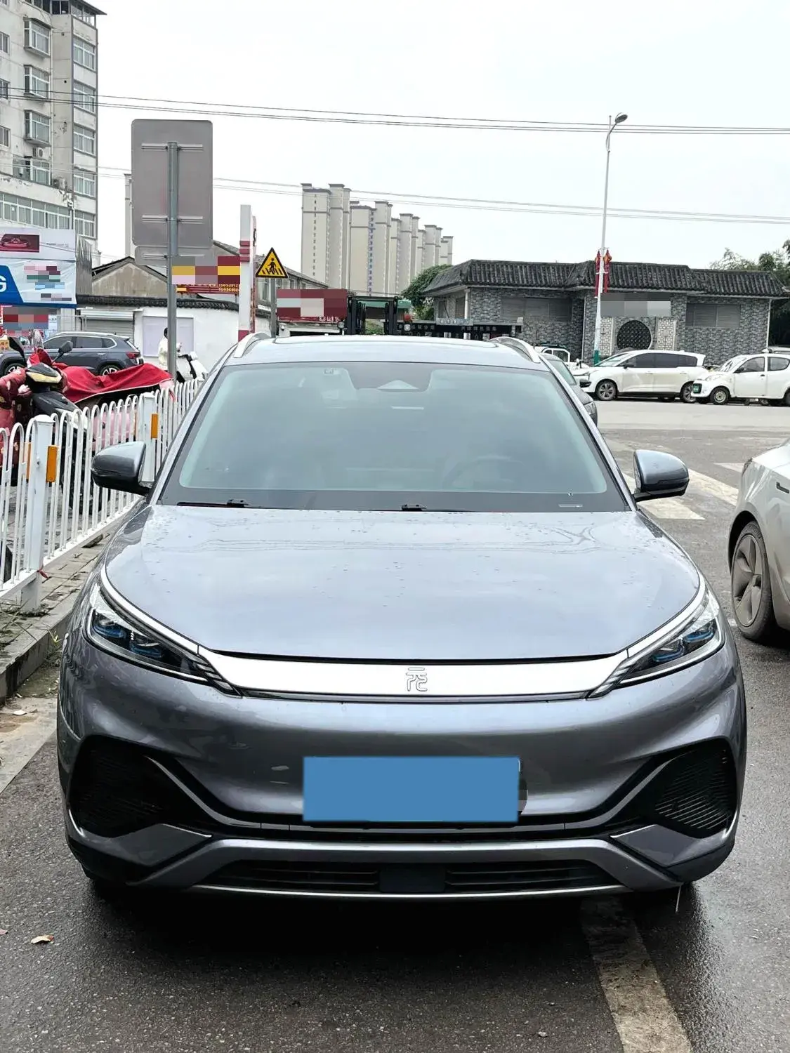 2022 BYD YUAN thumbnail 2