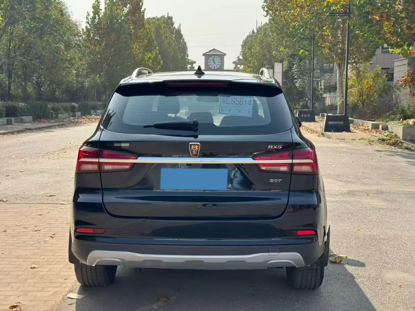 2017 ROEWE I6 thumbnail 4