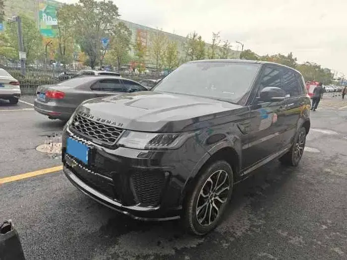 2022 LAND ROVER view 1