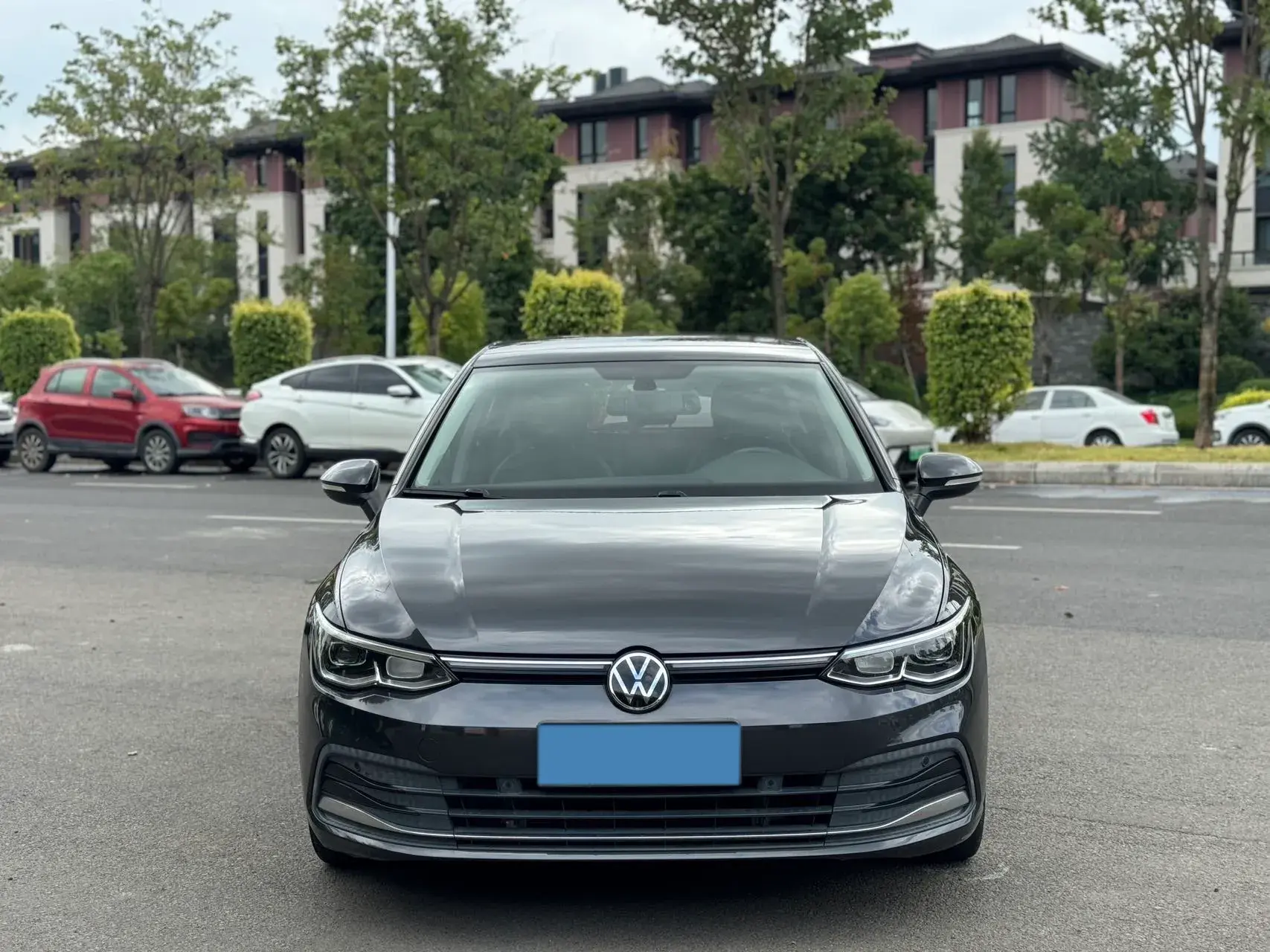 2021 VOLKSWAGEN GOLF thumbnail 2