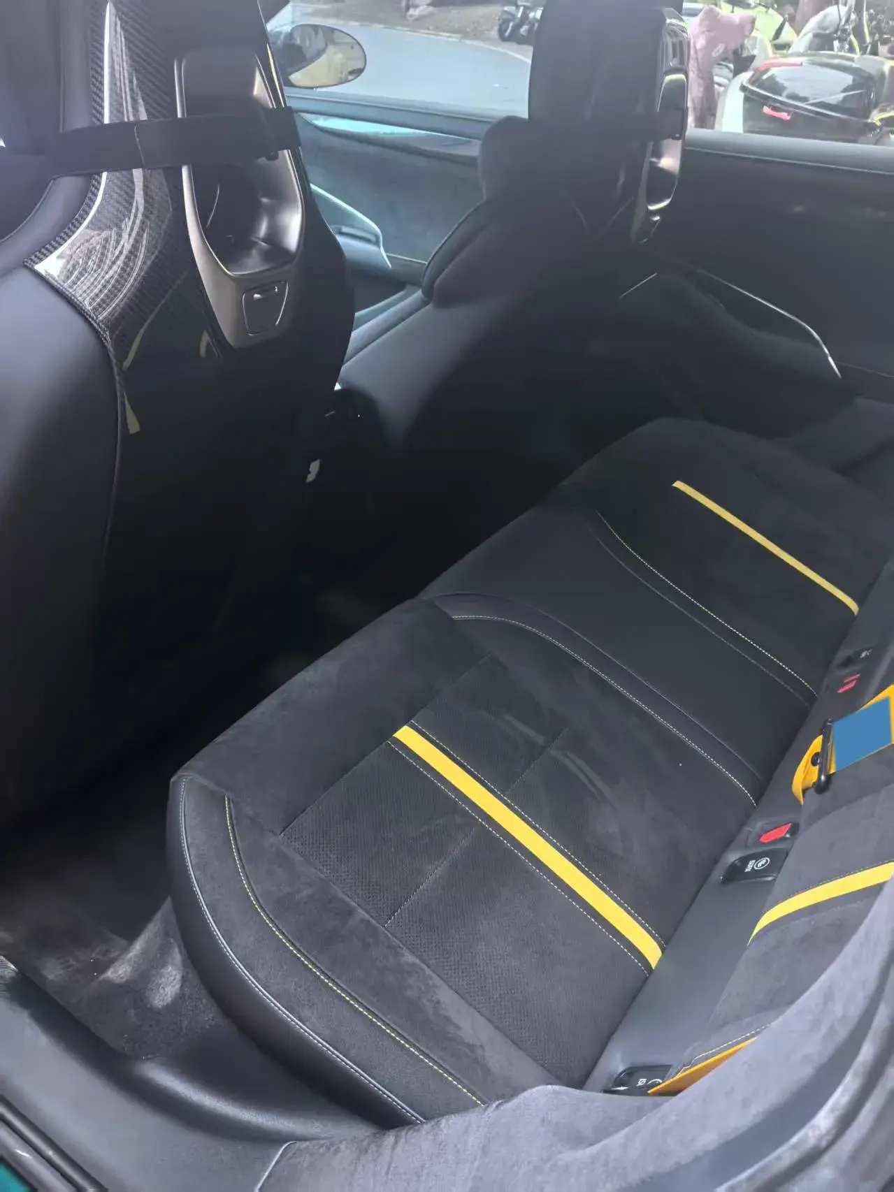 2025 MI SU7 thumbnail 2