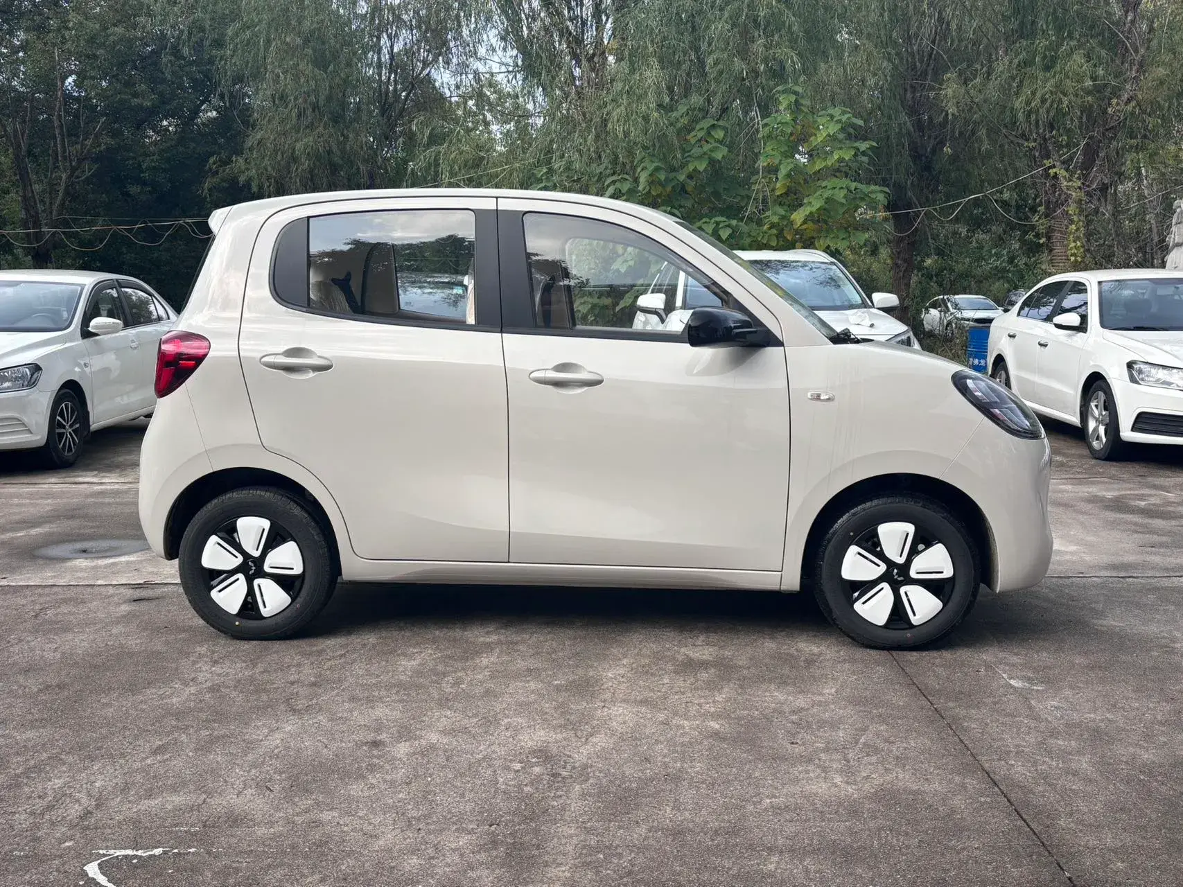 2025 WULING HONGGUANG thumbnail 3