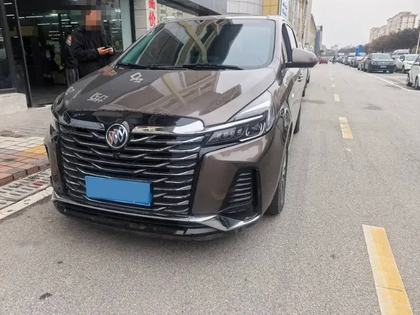 2023 BUICK GL8 view 1