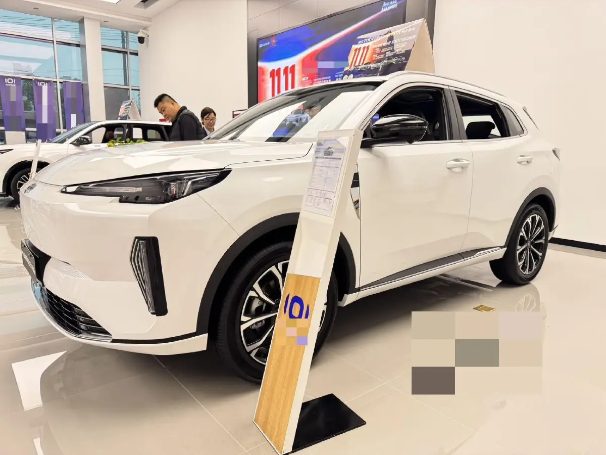 2025 ChangAn QiYuan Q05 Classic 1.5L 98HP L4 E-CVT PHEV 18.4KWH