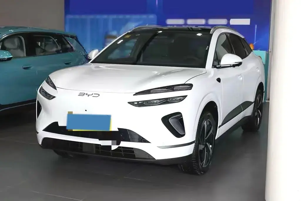 2025 BYD SEA view 1