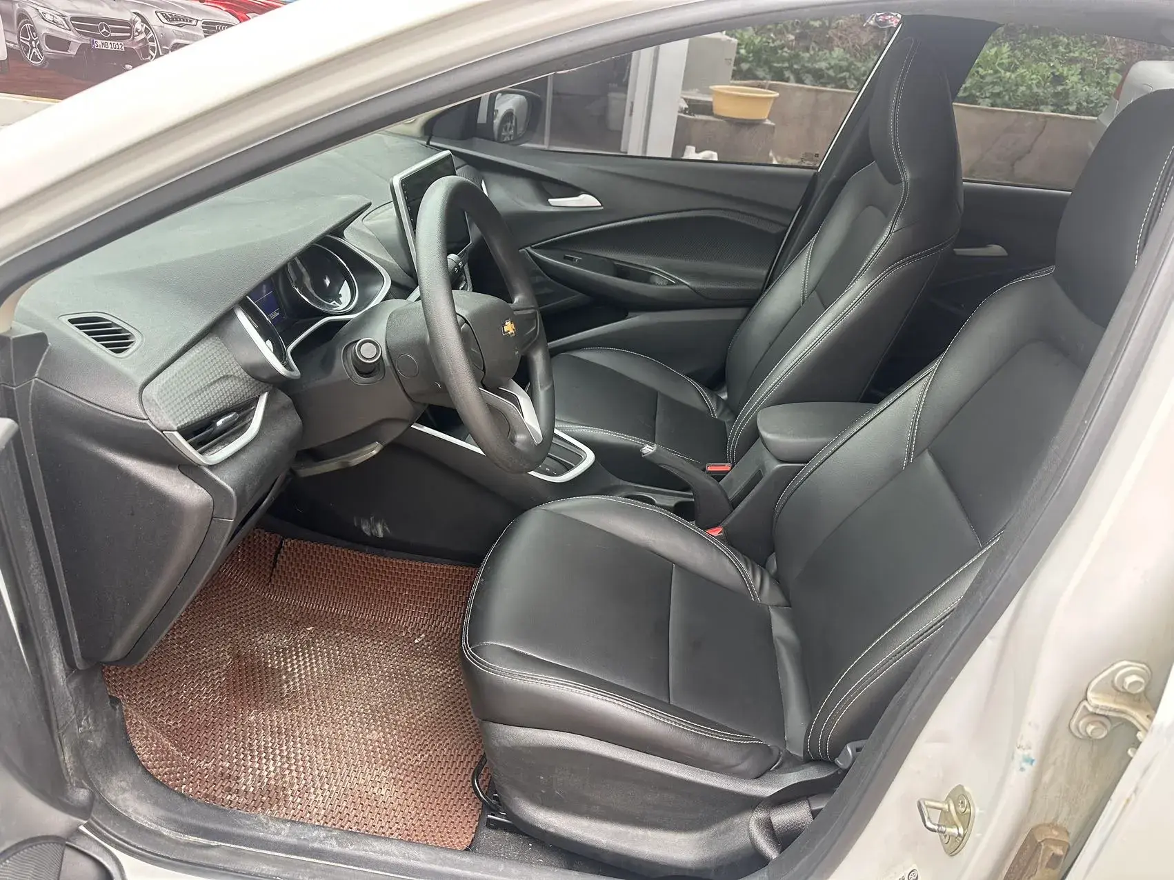 2020 CHEVROLET CAVALIER thumbnail 3