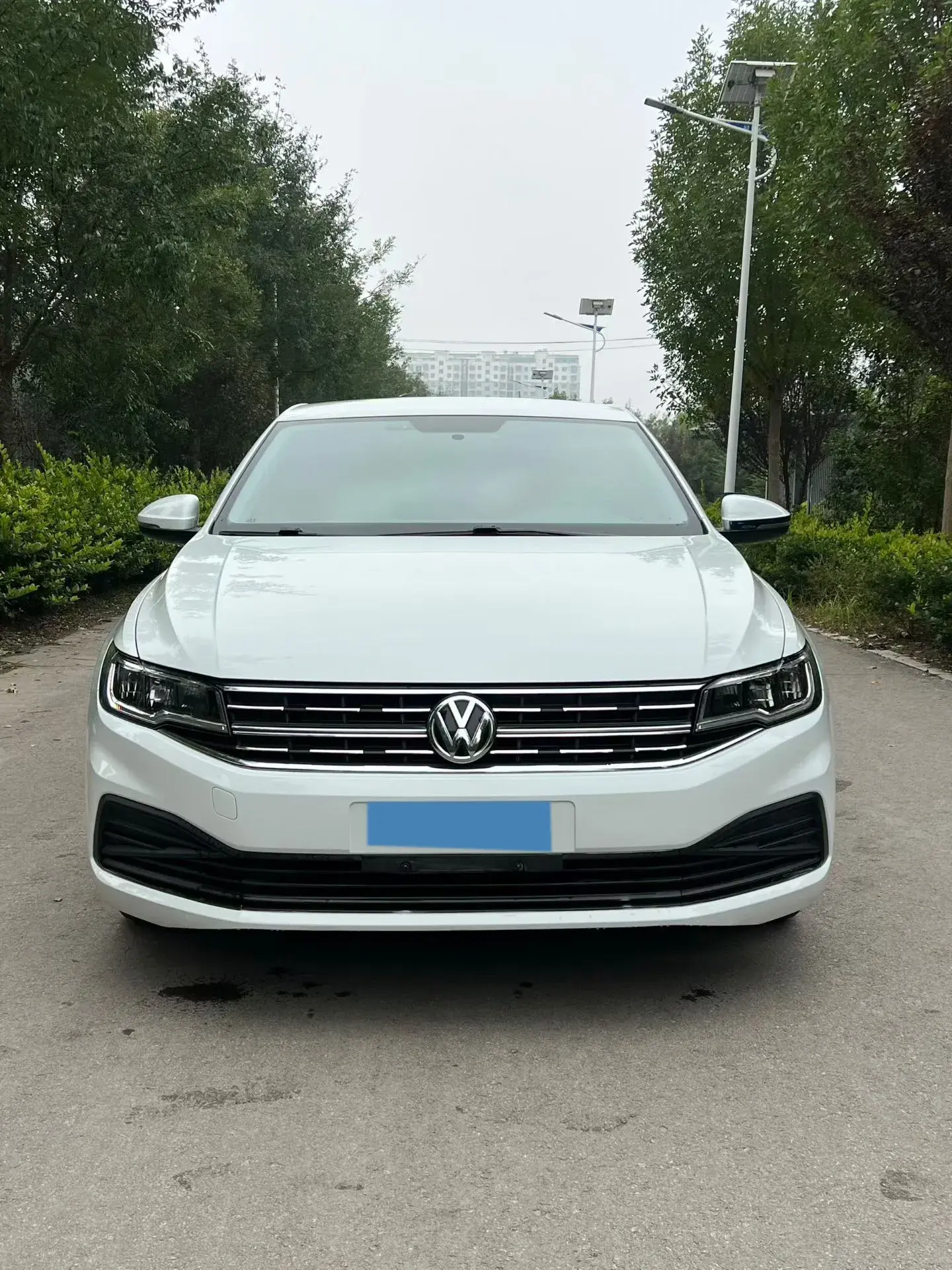 2019 VOLKSWAGEN BORA thumbnail 2