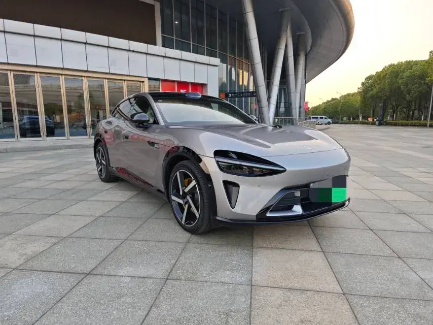 2025 MI YU7 thumbnail 3