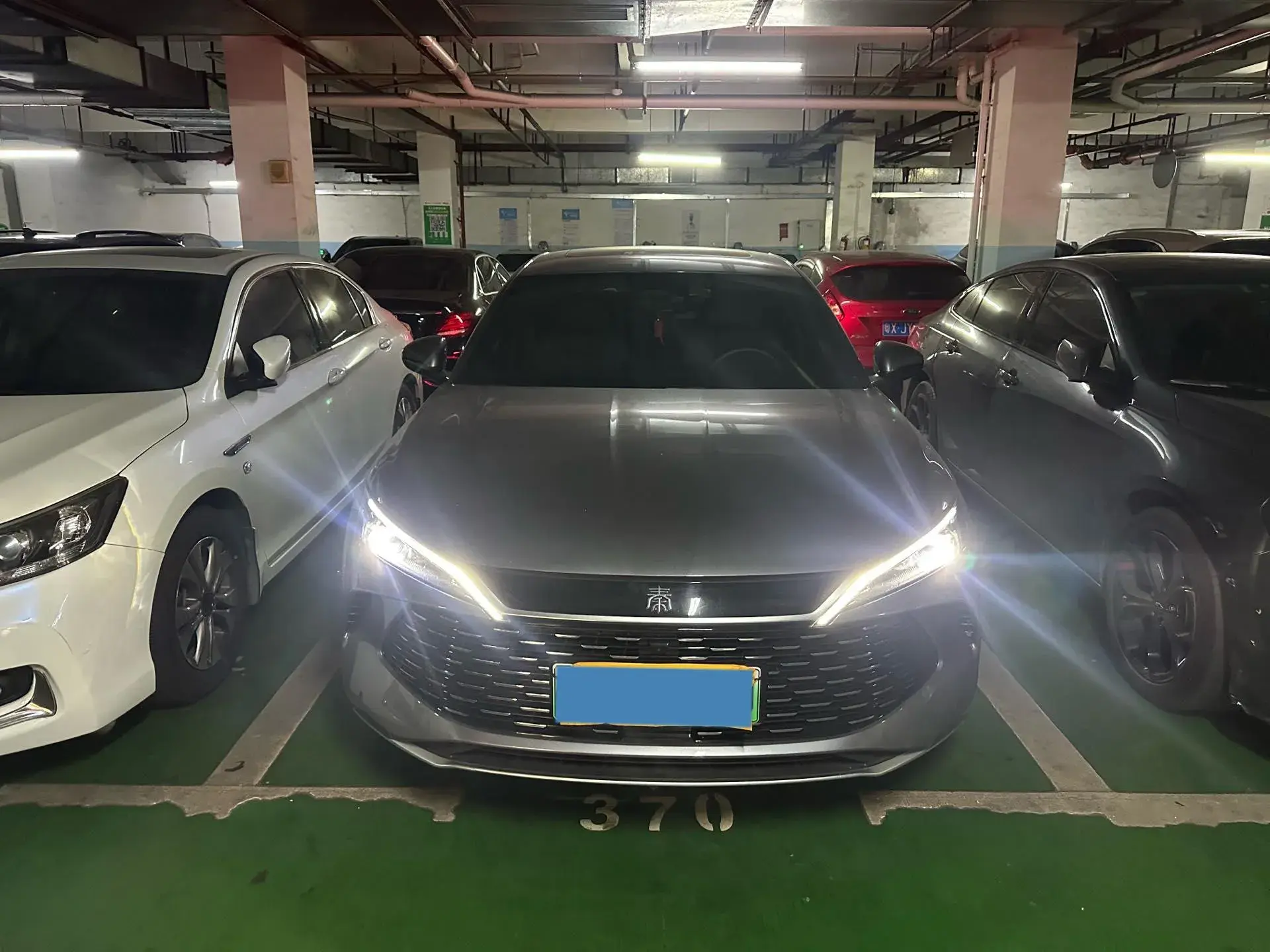 2024 BYD QINL thumbnail 2