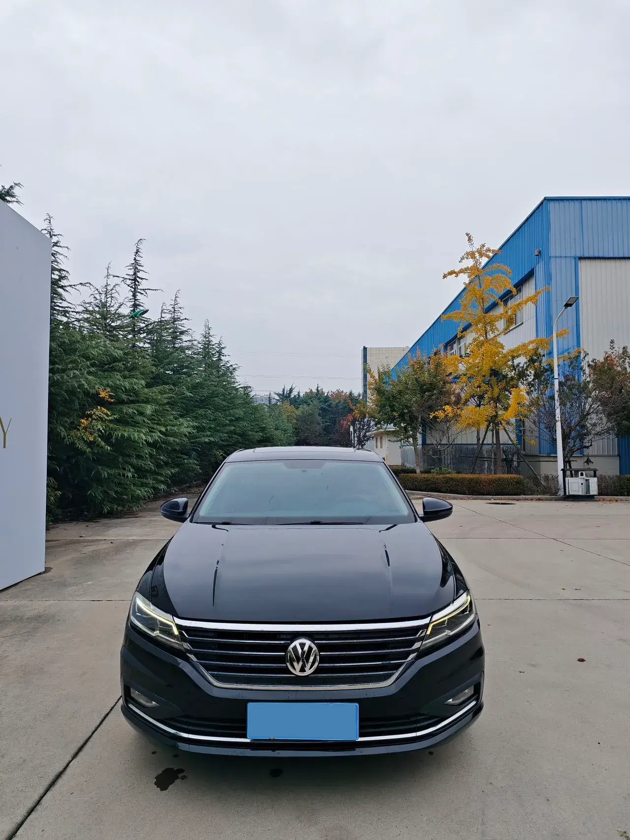 2019 VOLKSWAGEN LAVIDA thumbnail 3