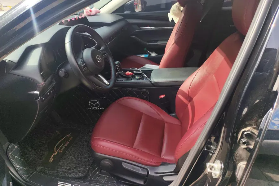 2022 Mazda 3 Axela 2.0L 158HP L4 6AT,autocango,china used car exporter,china ev exporter,chinese used car exporter,chinese used ev exporter