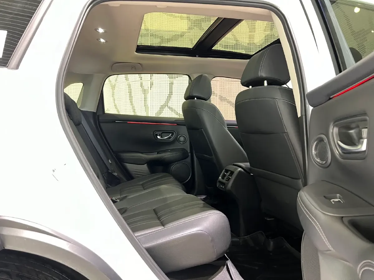 2023 Honda HR-V 2.0L 143HP L4 E-CVT Hybrid,autocango,china used car exporter,china ev exporter,chinese used car exporter,chinese used ev exporter