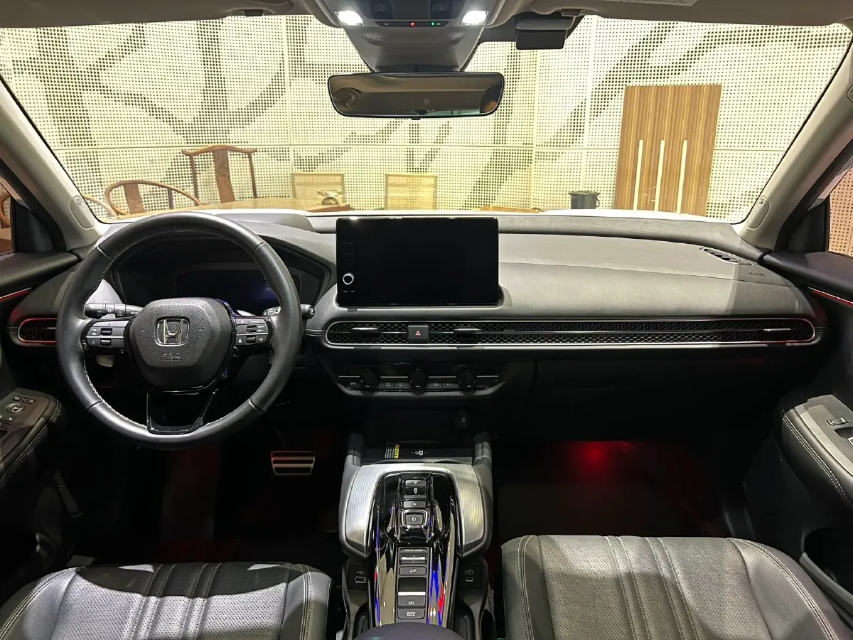 2023 Honda HR-V 2.0L 143HP L4 E-CVT Hybrid,autocango,china used car exporter,china ev exporter,chinese used car exporter,chinese used ev exporter