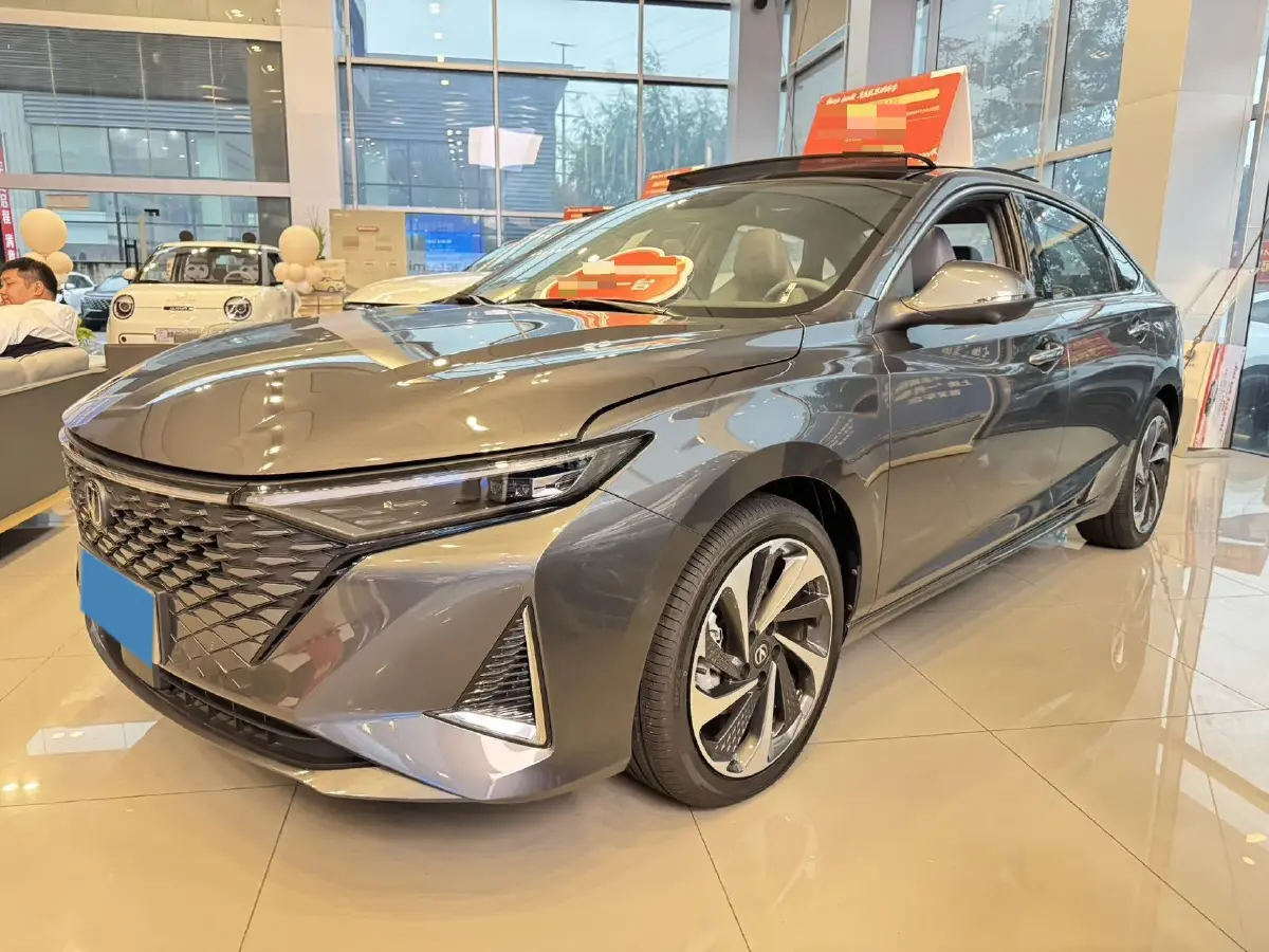 2023 ChangAn Raeton Plus 1.5T 188HP L4 7DCT