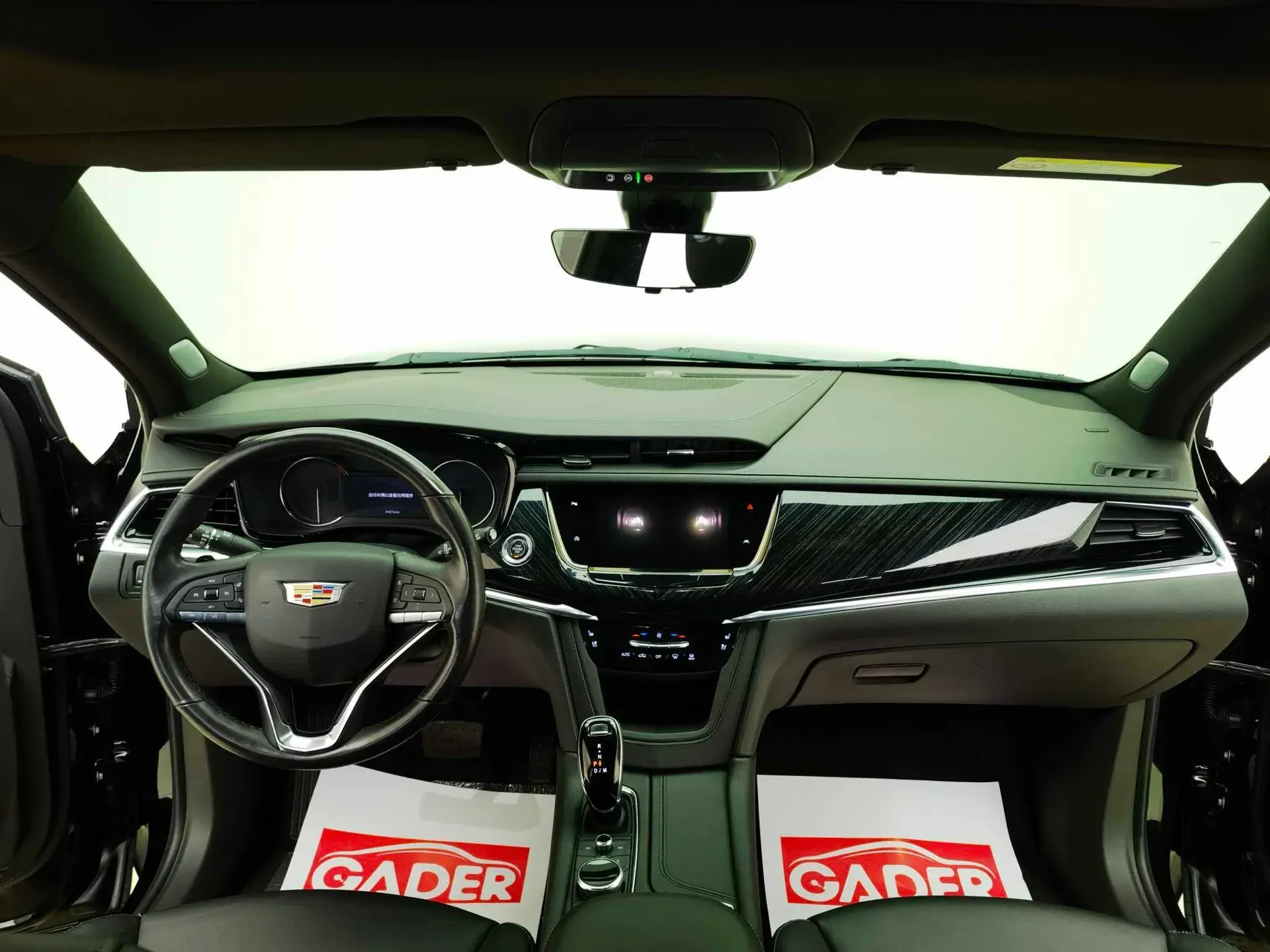 2022 CADILLAC XT6 thumbnail 4