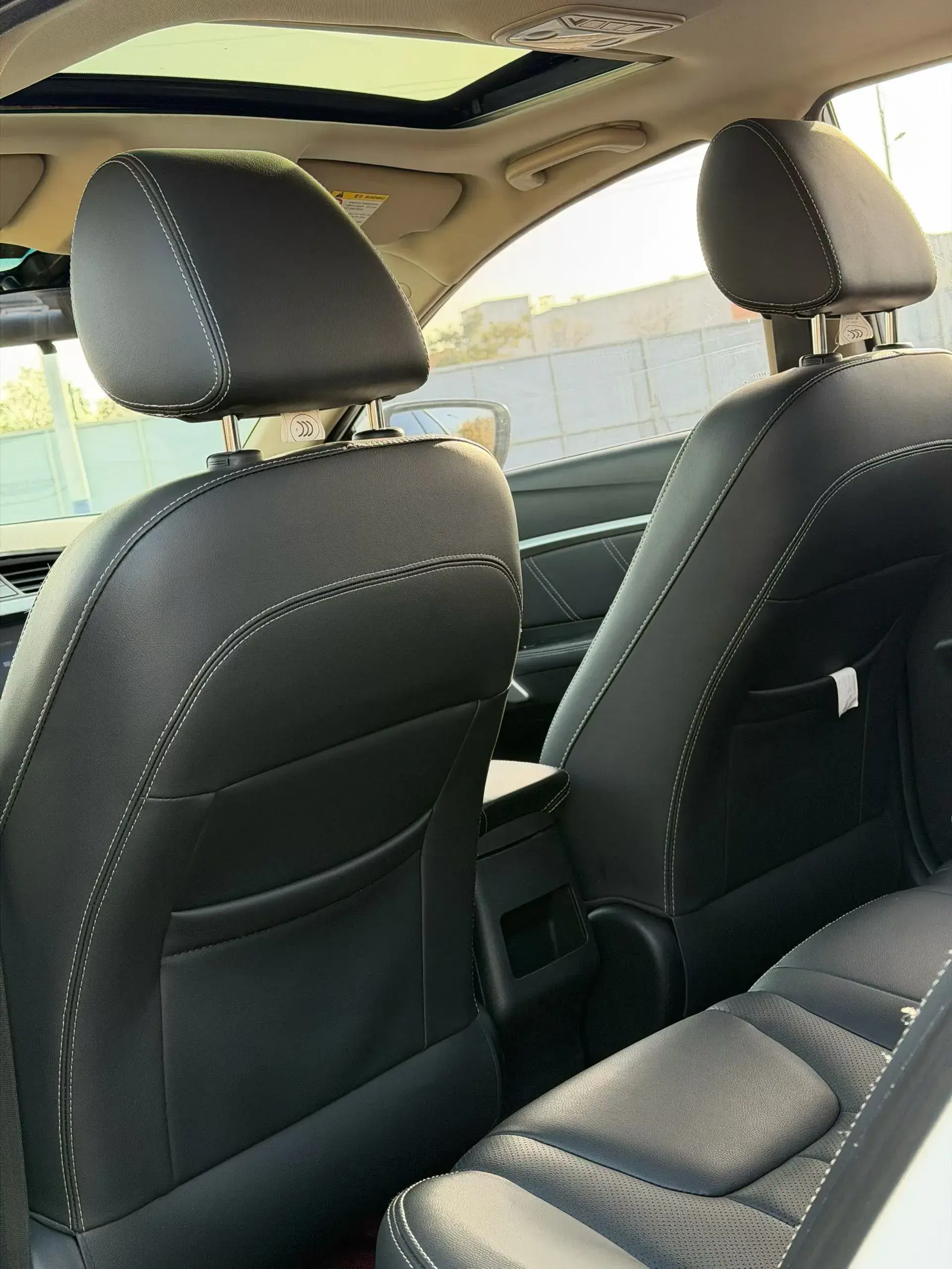 2017 GEELY EMGRAND thumbnail 4