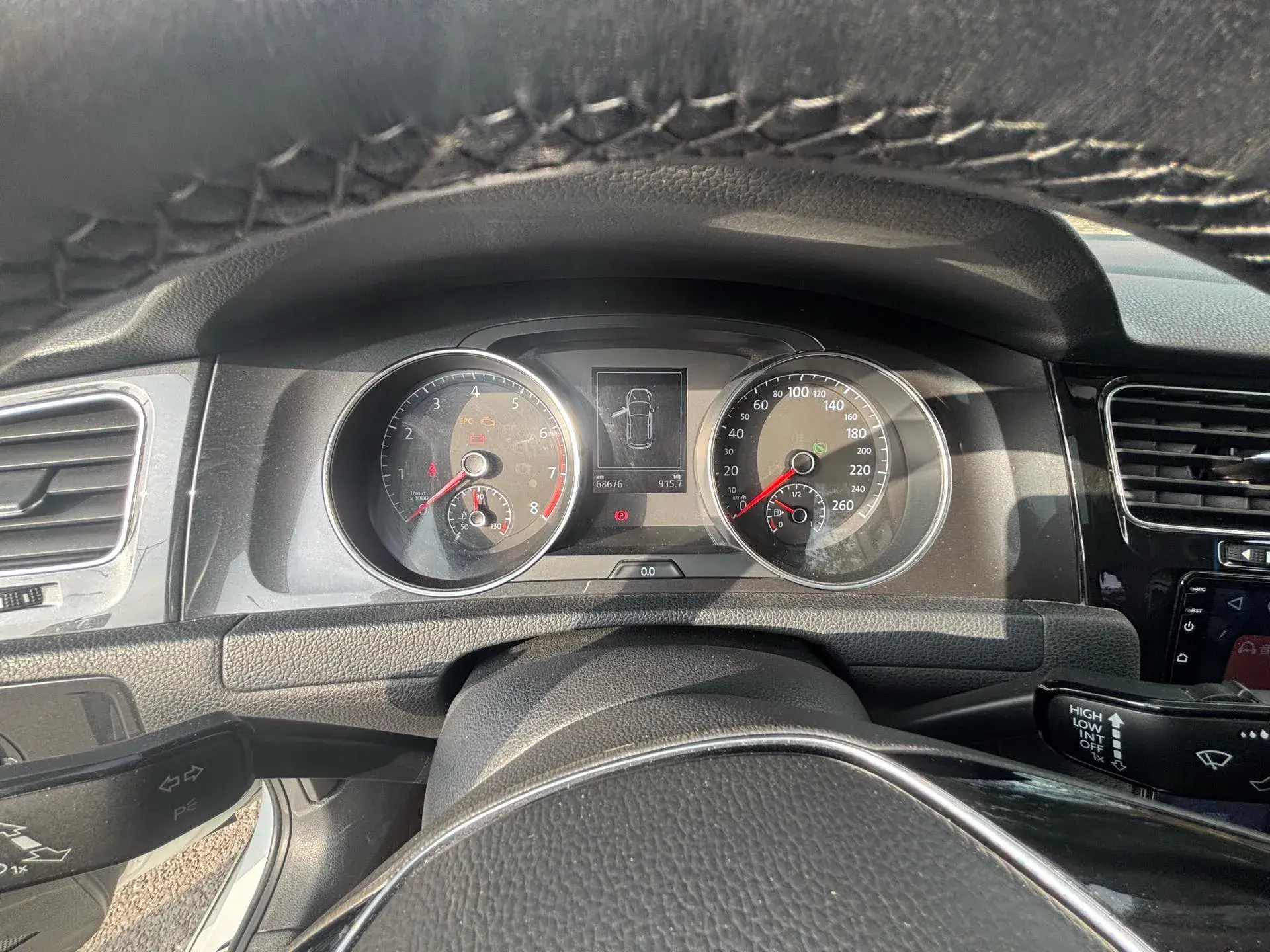 2018 VOLKSWAGEN GOLF thumbnail 2