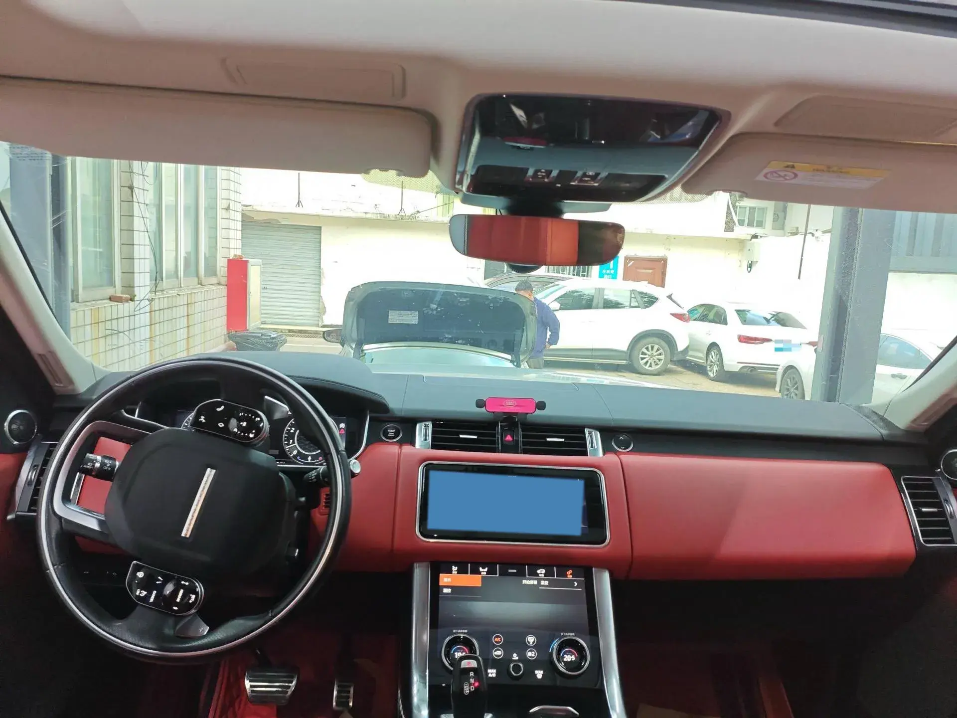 2022 LAND ROVER thumbnail 3