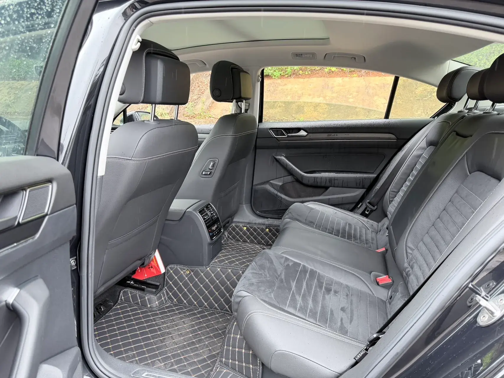 2020 VOLKSWAGEN MAGOTAN thumbnail 4