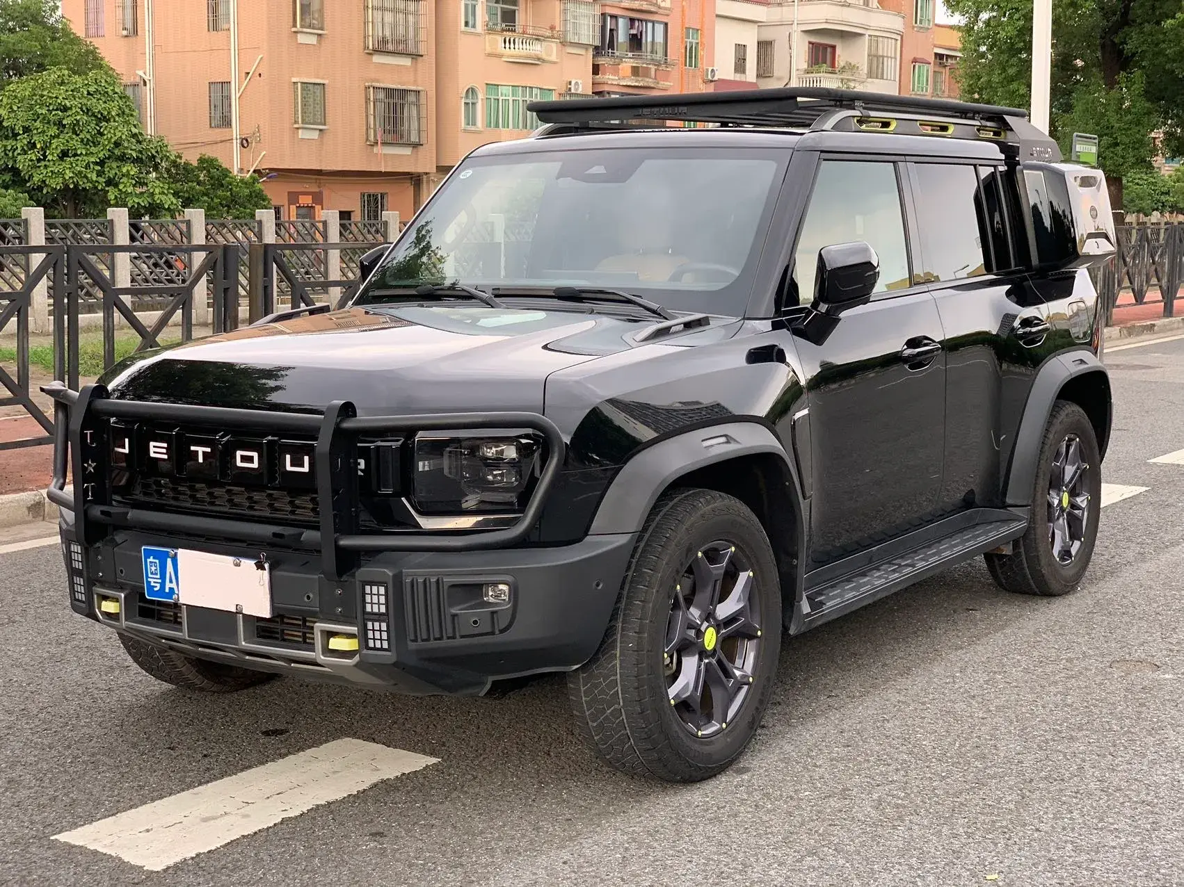 2023 JETOUR TRAVELLER view 1