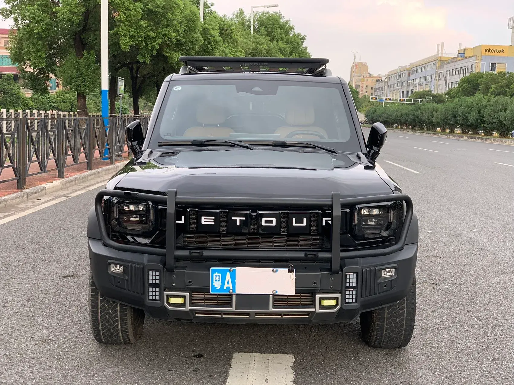 2023 JETOUR TRAVELLER thumbnail 2