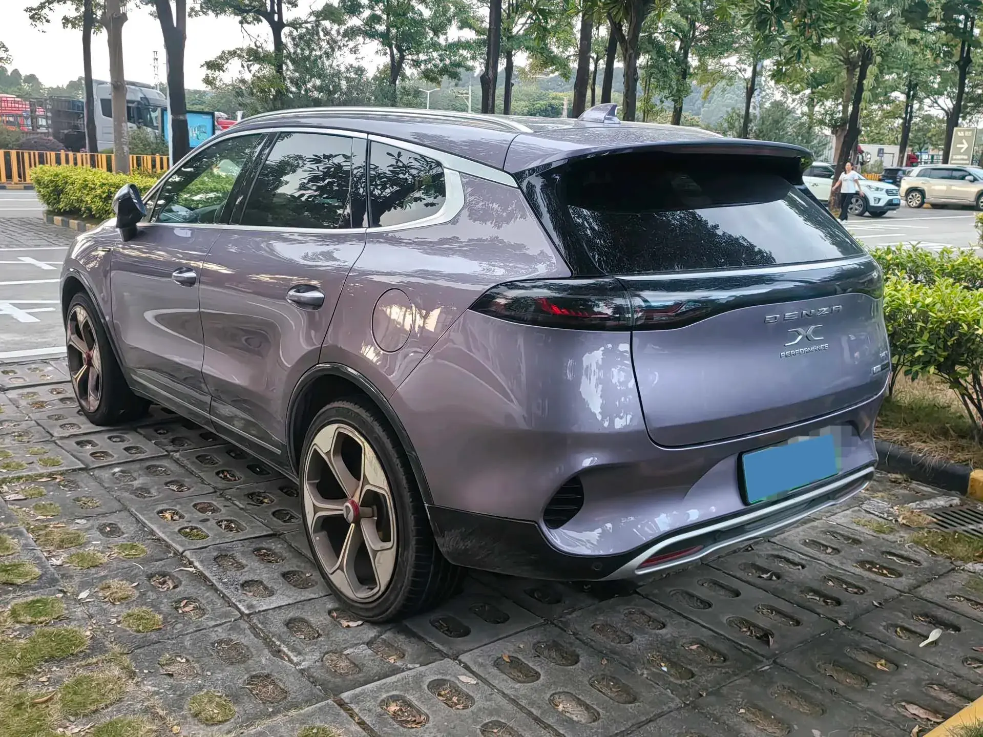 2020 DENZA X thumbnail 2