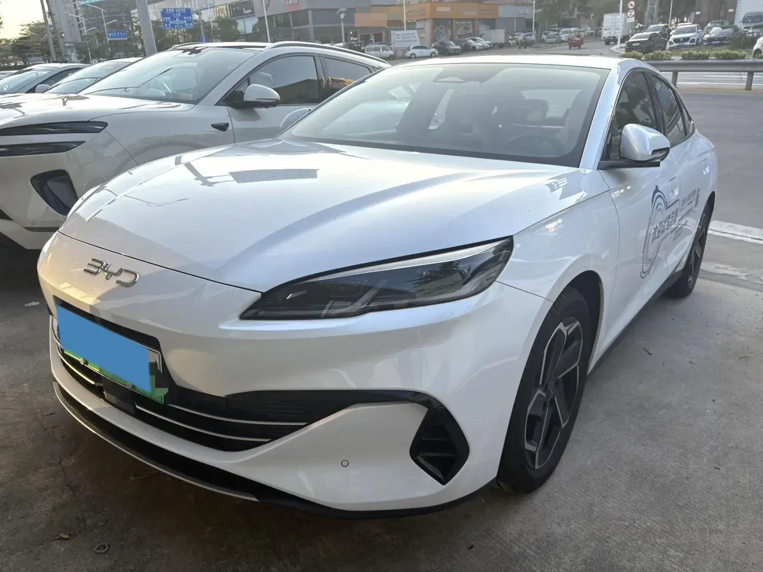 2024 BYD SEAL view 1