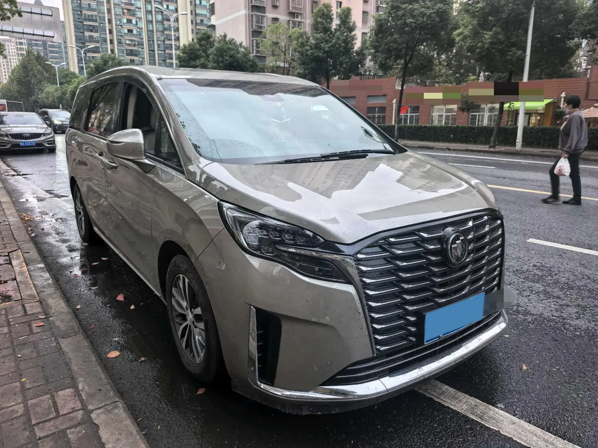 2023 BUICK GL8 thumbnail 3