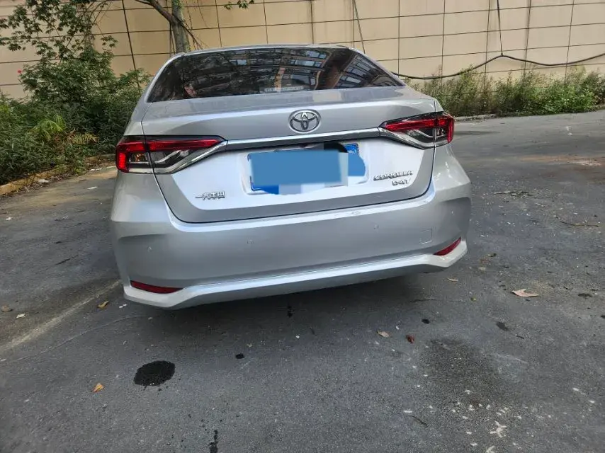 2021 TOYOTA COROLLA thumbnail 3